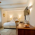 Simones Fuerstenhof Hotel 3*