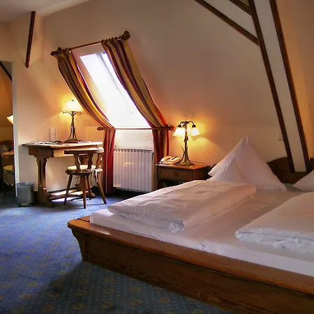 Simones Fuerstenhof ホテル 3*
