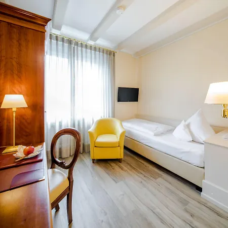 Otel Simones Fuerstenhof Landshut