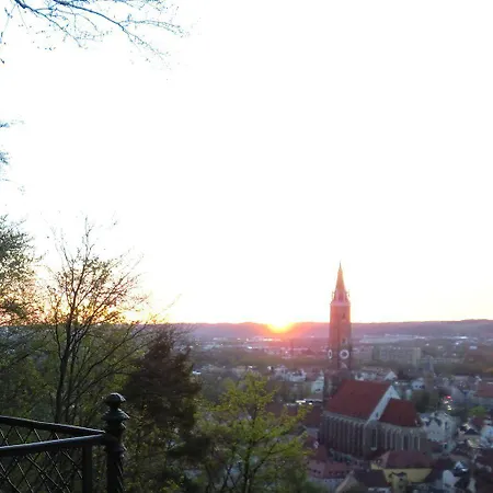 Simones Fuerstenhof 3* ランツフート