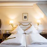 Hotel Romantik Hotel&restaurant Fürstenhof 3*