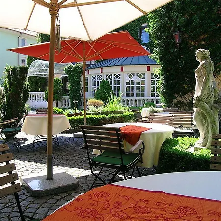 Simones Fuerstenhof Hotel 3*