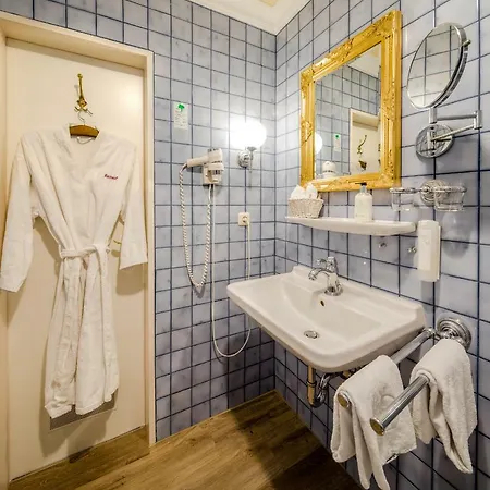 Hotel Simones Fuerstenhof 3*