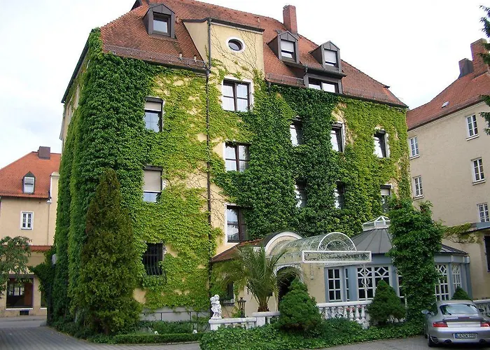 Simones Fuerstenhof Hotell